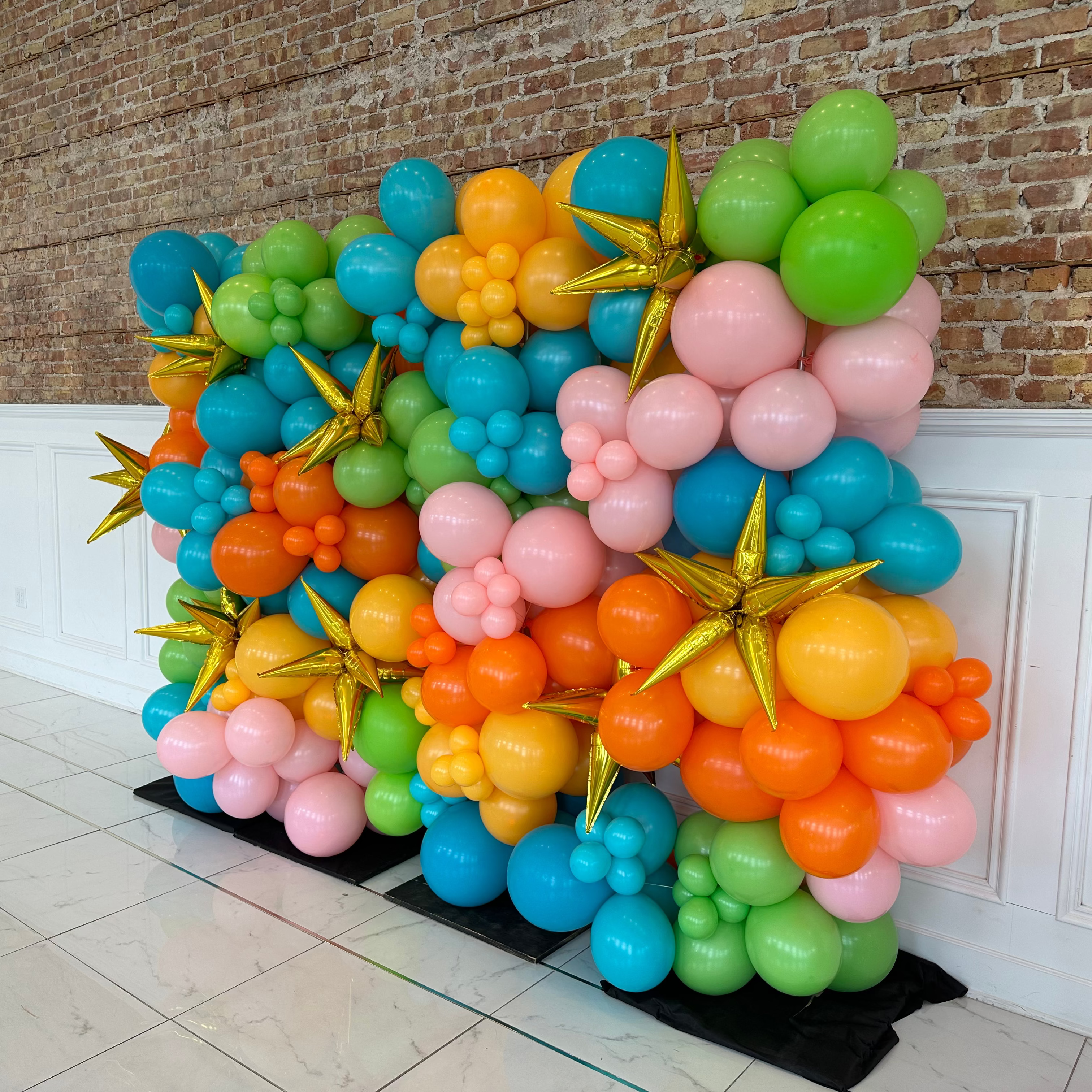 Balloon Wall